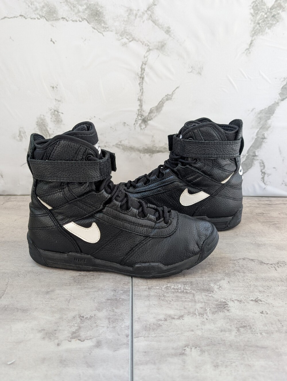 Rare Vintage 1995 Nike Air Total Body Spark Black Leather High Top Sneakers 7